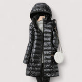 **Gerda™ - Ultraleichte Damenjacke für Outdoor-Aktivitäten | Atmungsaktiv, Wasserabweisend, Ideal für Reisen und Freizeit** 

This optimized title includes relevant keywords and phrases that can improve visibility and appeal to potential customers searchi