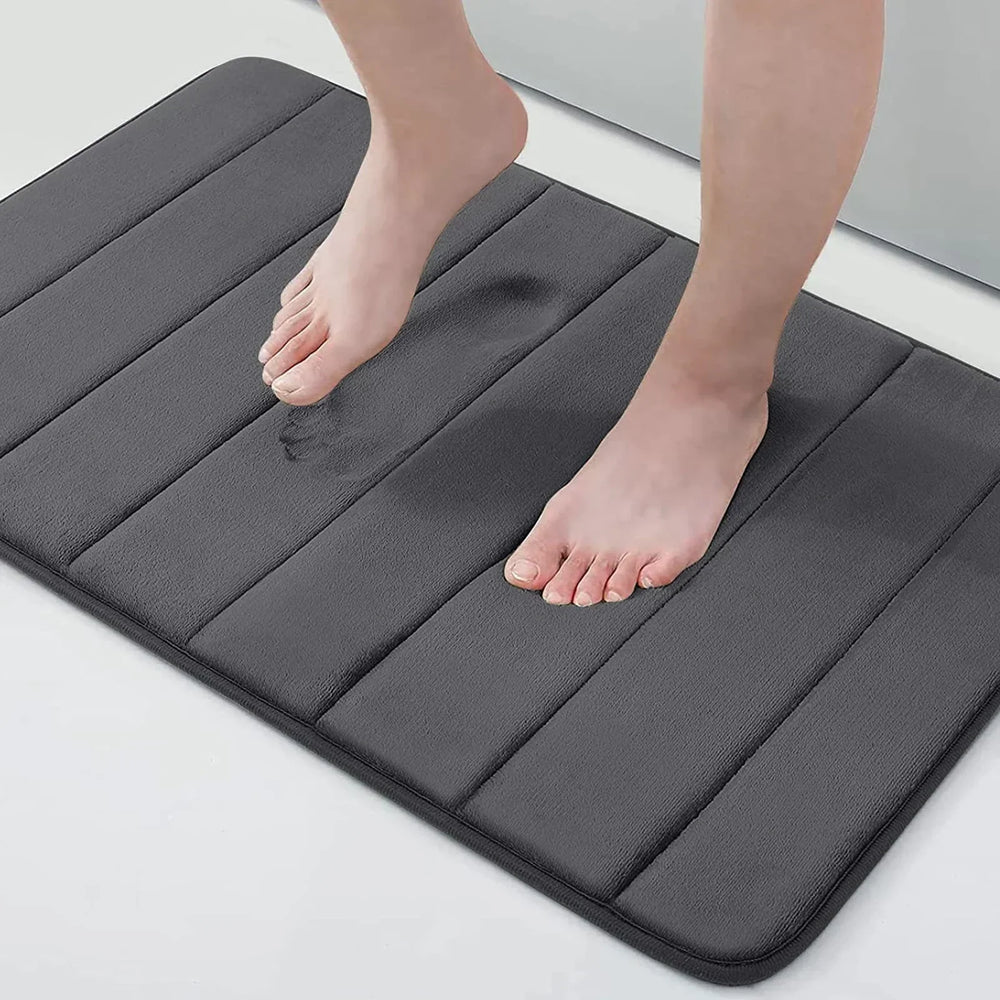 Memory Foam Bath Mat – Non-Slip PVC Backing, Water-Absorbent & 3D Striped Design
