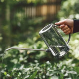 Optimized Product Title: "Gießkanne mit langer Tülle, präzisen Messmarkierungen und ergonomischem Griff – Ideal für Garten und Pflanzenpflege" 

This title includes relevant keywords while providing additional details that may attract more clicks.