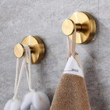 Suction Cup Hooks for Wreaths & Decor – Strong Hold, No Drill & 2-Pack