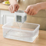 Optimized Product Title: **Kühlschrank-Frischhaltebox mit Ablaufeinsatz und Deckel – 6 Fächer, BPA-frei, ideal für Obst und Gemüse, stapelbar, luftdicht** 

This title includes additional keywords that can help improve visibility and appeal to potential b