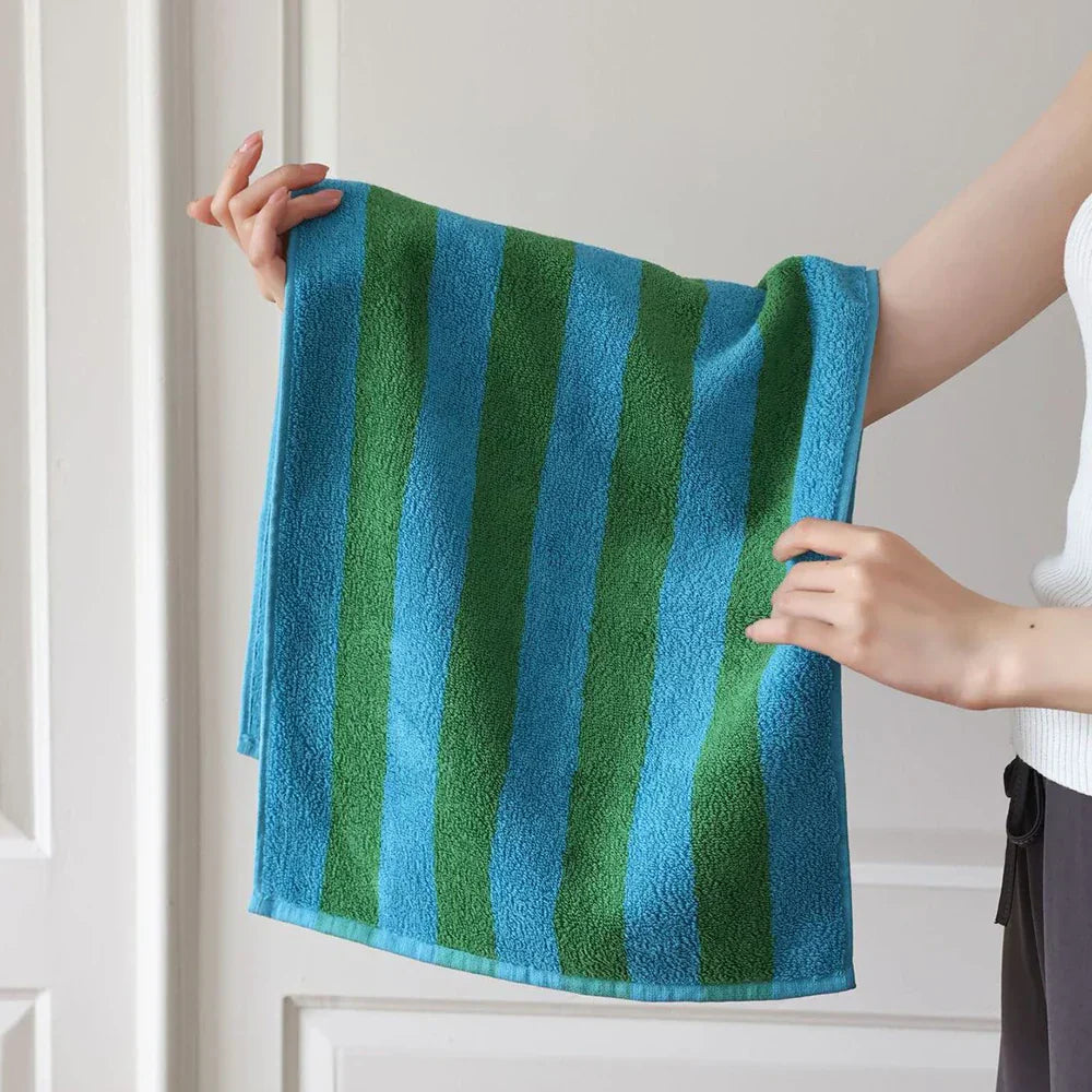 Striped Cotton Bath Towel – 100% Combed Cotton, Hotel Quality & Quick-Dry