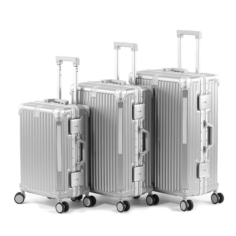 Tallinn – Hardshell Suitcase with Aluminum Frame