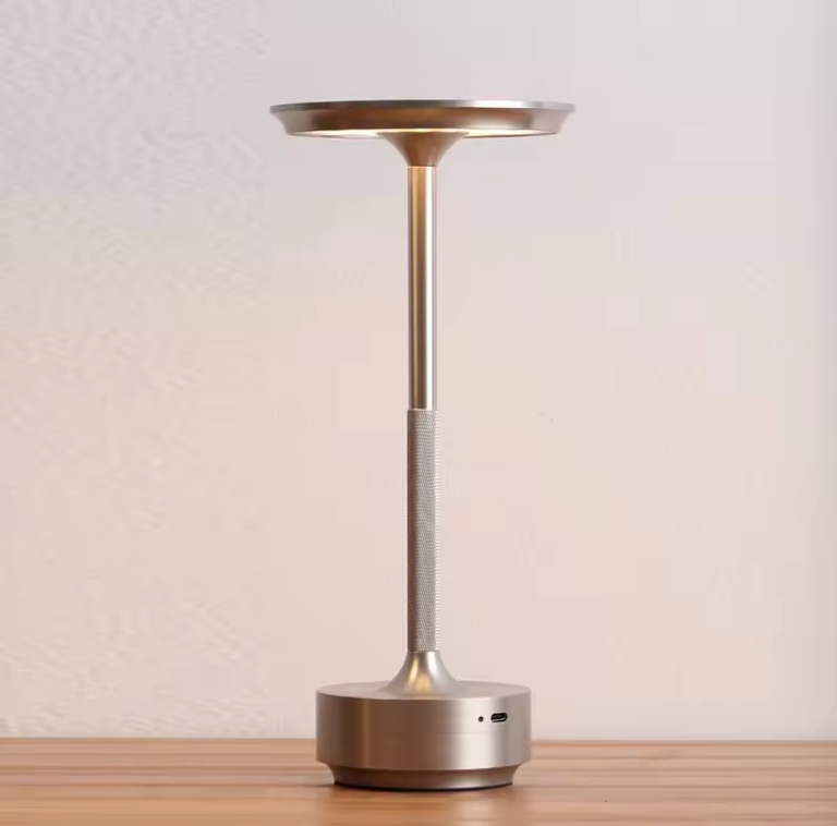 Optimized Product Title:  
Kabellose LED-Tischlampe mit Touch-Dimmer – Aluminium, IP44, Tragbare Nachtlampe für Innen und Außen, Energiesparend, Modernes Design  

This title includes relevant keywords while maintaining clarity and appeal for potential cu