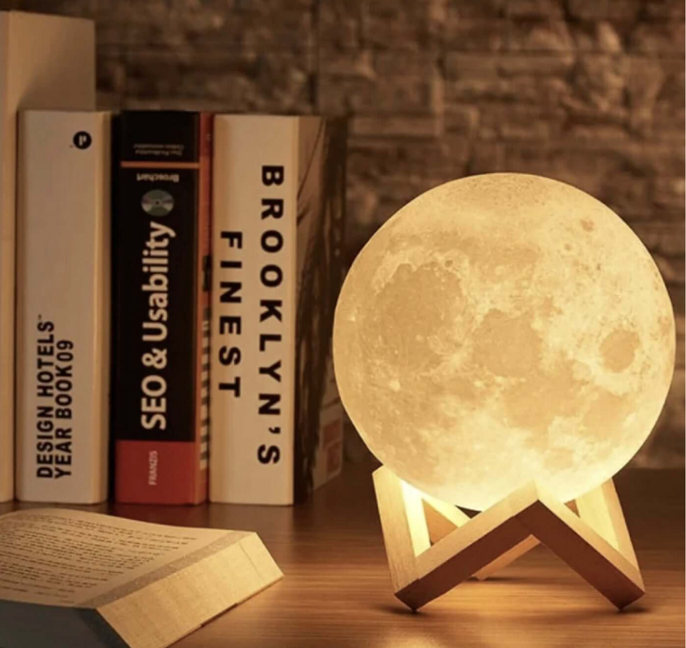 Rechargeable LED Moon Lamp – 16 Colors, Remote & Touch Control, USB with Wood Stand
