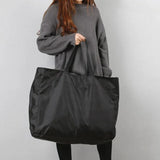 Optimized Product Title: "Faltbare Wasserfeste Reisetasche – 4 Größen, Schwarz & Blau – Ideal für Reisen, Sport & Outdoor" 

This title includes relevant keywords and highlights the versatility and functionality of the product, making it more appealing fo