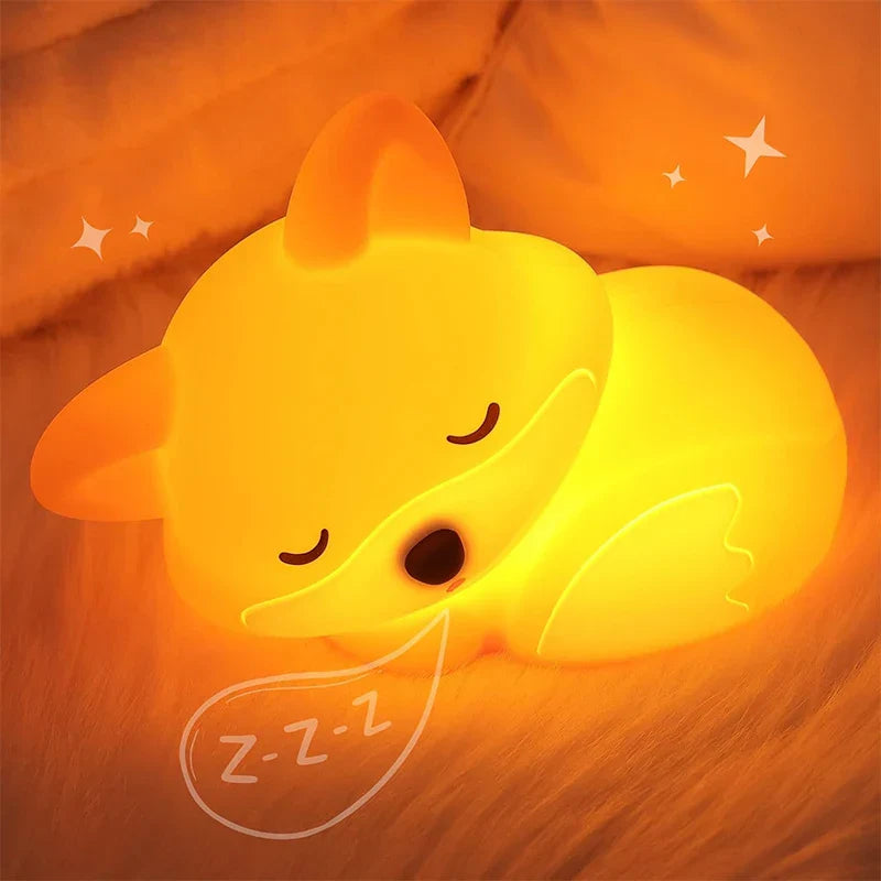 Enhanced Product Title: "Fuchs Silikon Nachtlicht - Weiches, Energiesparendes LED Nachtlicht für Kinderzimmer" 

This title includes relevant keywords while providing more detail about the product's features and benefits, making it more appealing for Goog