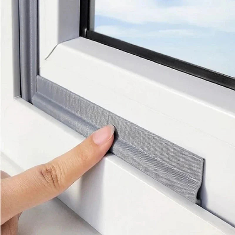 Enhanced Product Title: **Selbstklebendes Türdichtungsband – Effektiver Zugluftstopper, 2 m für Energiesparen und Schallschutz** 

This optimized title includes relevant keywords and highlights the benefits of the product, making it more appealing for Goo