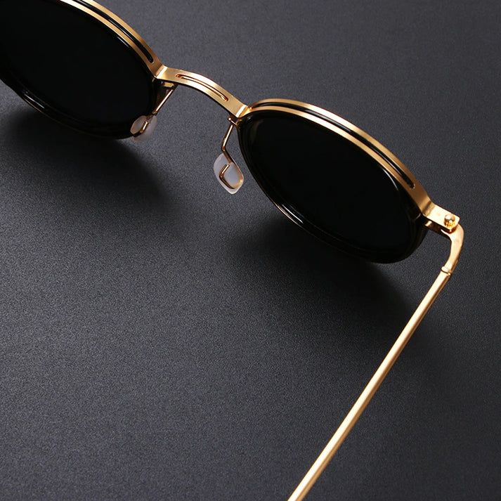 Unisex Polarized Metal Sunglasses – UV400 Protection, Anti-Reflective & Alloy Frame