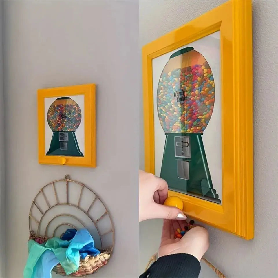 Optimized Product Title: "Seltene Vintage Bonbonspender Wandkunst – Nostalgischer Süßigkeitenspender mit Überraschungseffekt" 

This title includes relevant keywords while maintaining clarity and appeal for potential customers.