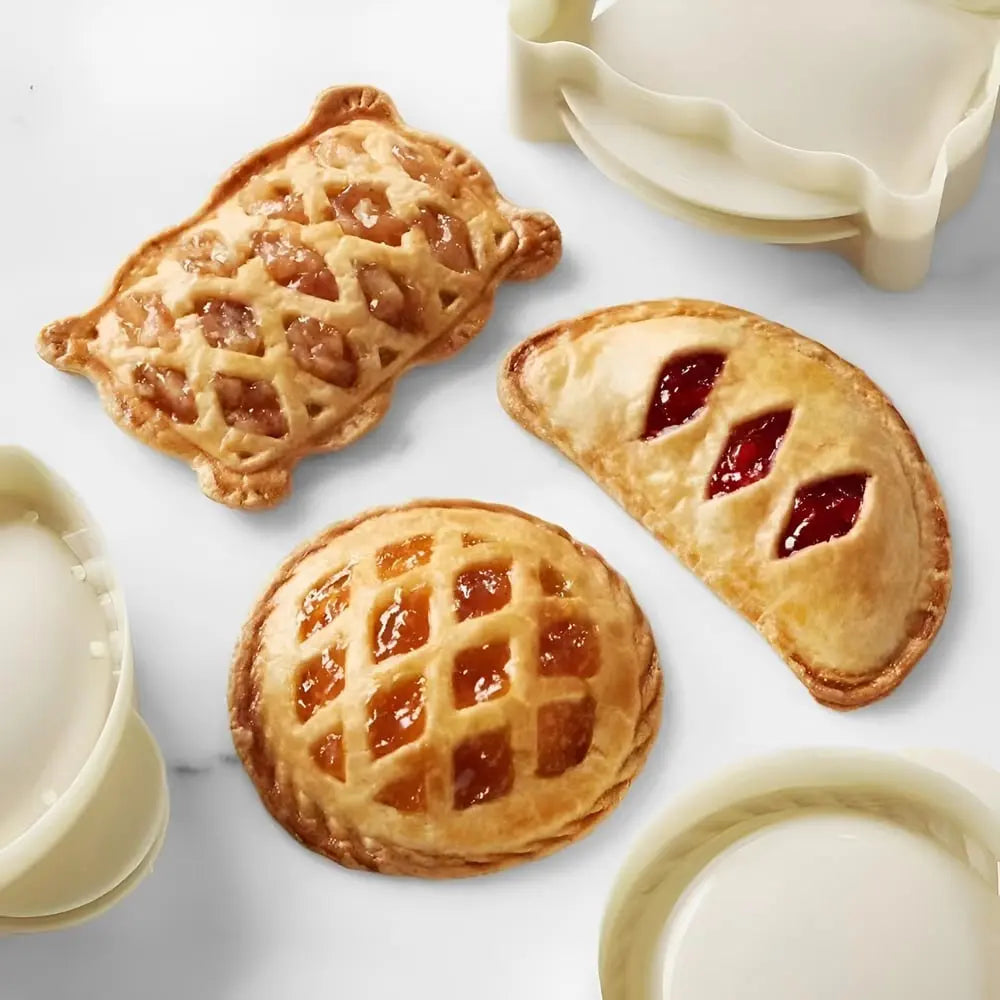 Enhanced Product Title: "Hand Pie Formen Set – Saisonale Motive für Einfaches und Kreatives Backen | Perfekt für Festlichkeiten und Anlässe" 

This title includes keywords that enhance visibility and appeal, while also emphasizing the product's versatilit