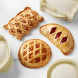 Enhanced Product Title: "Hand Pie Formen Set – Saisonale Motive für Einfaches und Kreatives Backen | Perfekt für Festlichkeiten und Anlässe" 

This title includes keywords that enhance visibility and appeal, while also emphasizing the product's versatilit