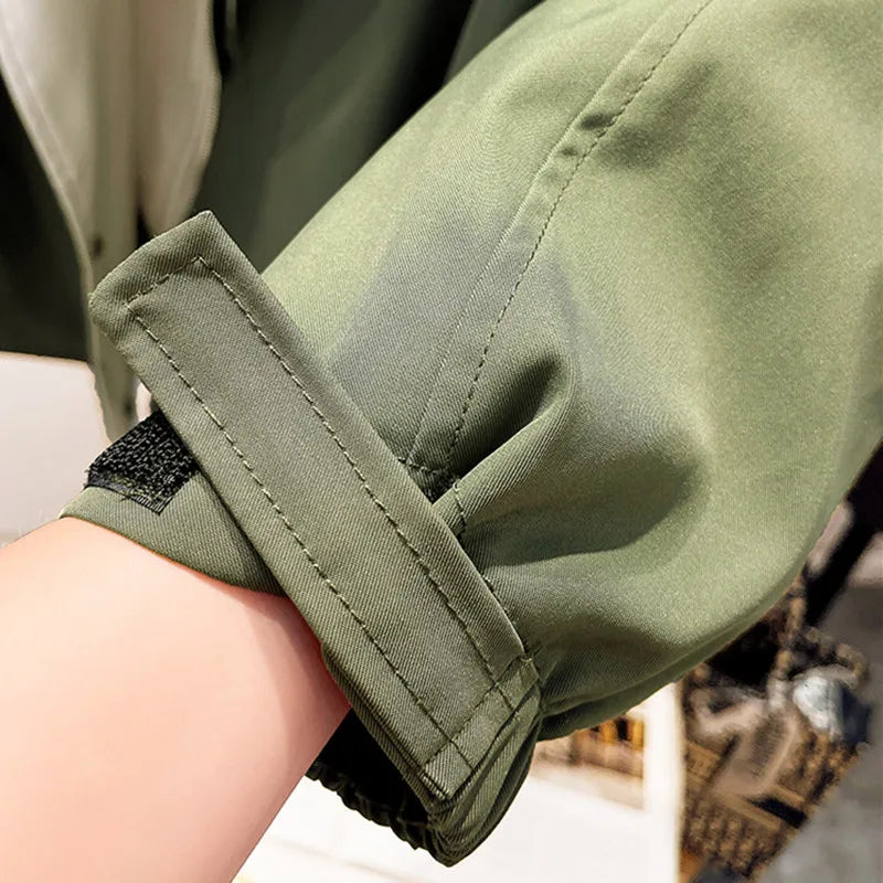 Enhanced Product Title: **Frieda™ Cozy Windbreaker Jacket for Women - Lightweight & Stylish Outdoor Apparel** 

This title includes relevant keywords and phrases that can improve visibility on Google Shopping while clearly conveying the product's features