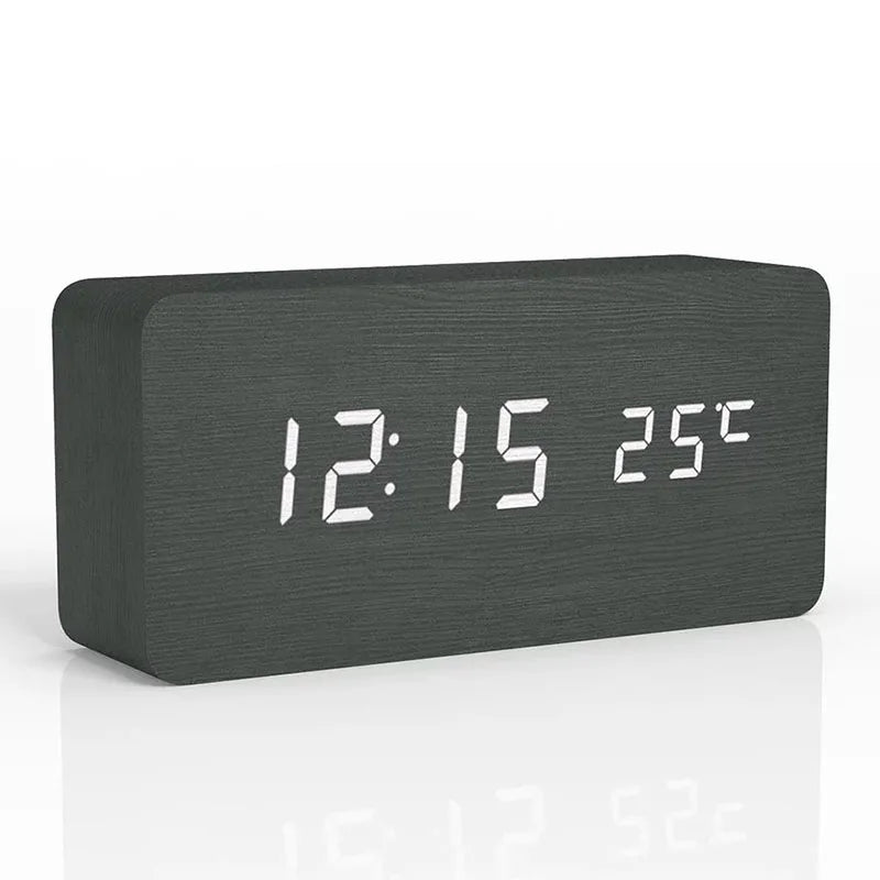 Wooden LED Alarm Clock – Temperature Display, USB/Battery & Adjustable Brightness