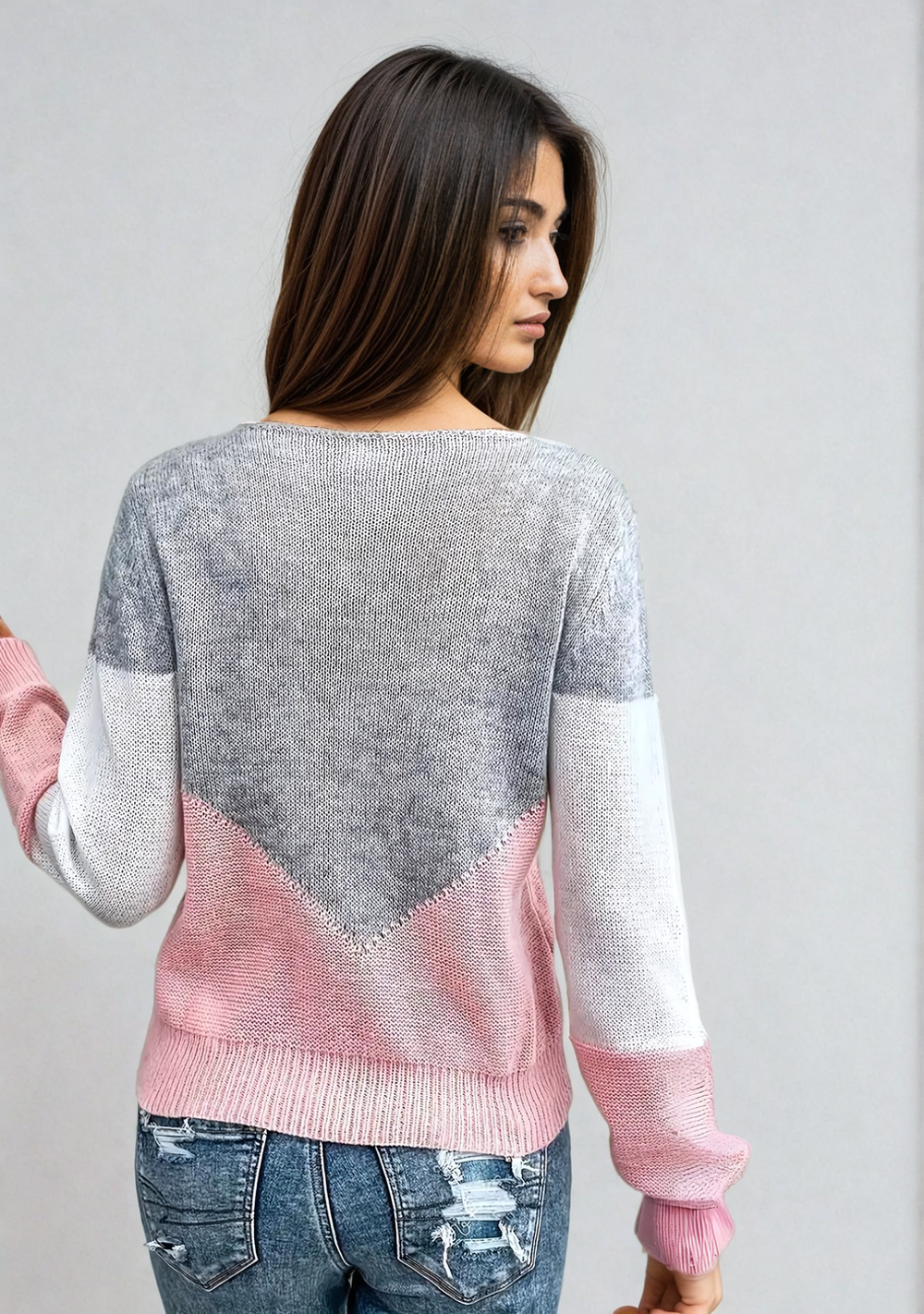 Enhanced Product Title: "Silvia Casual Knit Sweater - Stylish & Comfortable Women's Knitwear" 

This title includes relevant keywords that improve searchability while providing a clear description of the product.