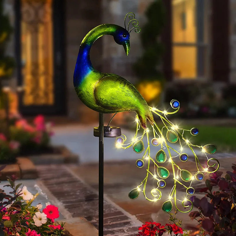 Wasserdichte Solar-Gartenleuchte aus Eisen mit elegantem Pfau-Design – Automatische Dämmerungssensorbeleuchtung für Garten & Terrasse