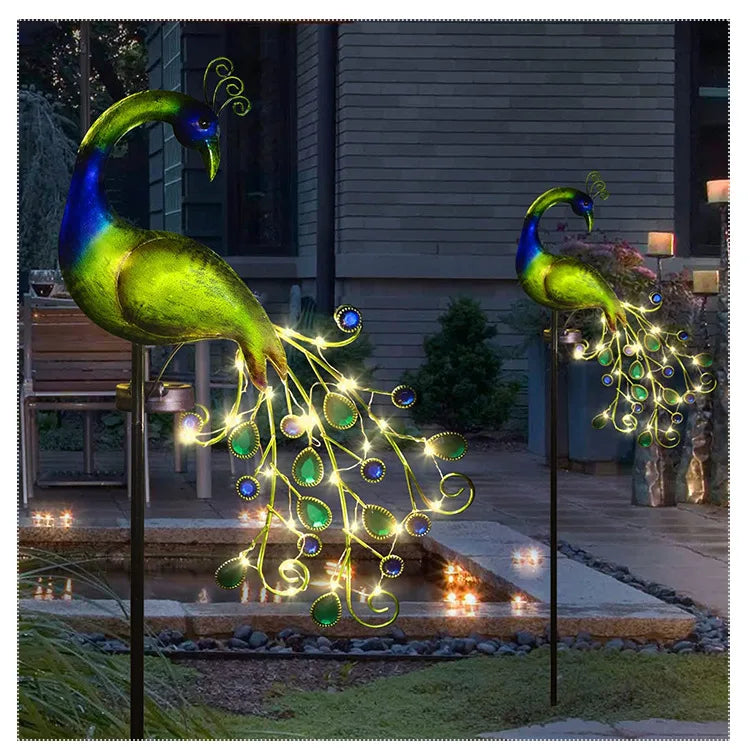 Wasserdichte Solar-Gartenleuchte aus Eisen mit elegantem Pfau-Design – Automatische Dämmerungssensorbeleuchtung für Garten & Terrasse