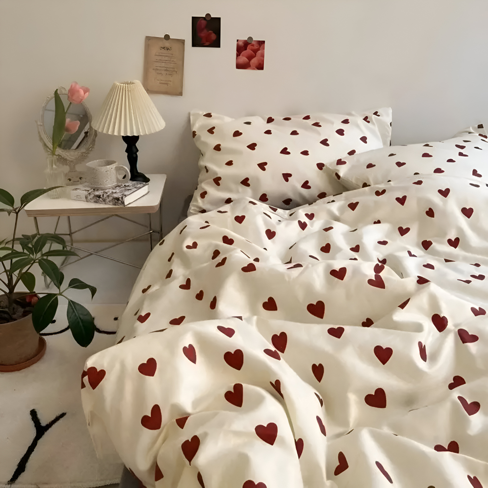 Optimized Product Title: "Herzmuster Bettwäsche-Set für ein gemütliches Schlafzimmer | Hochwertige Baumwolle | 2-teiliges Set" 

This title includes relevant keywords, highlights the material, and specifies that it's a two-piece set, making it more appeal