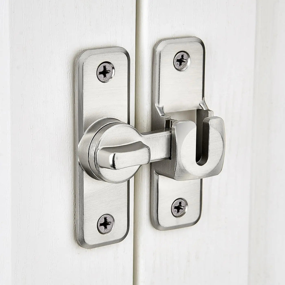 Optimized Product Title:  
"Türschloss Riegel Set (2er) – Hochsicherheits Anti-Pick Design für maximalen Schutz"  

This title includes relevant keywords while emphasizing the product's features and benefits, making it more appealing for Google Shopping.