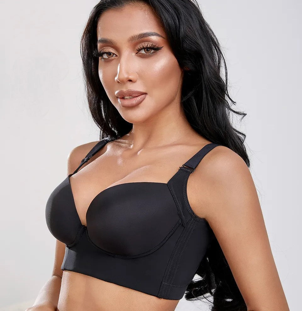 Plus-Size Push-Up Bra with Deep Cups for Maximum Lift and Comfort - Perfect Fit for Curvy Figures