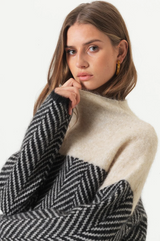 Maeve - Cozy Turtleneck Sweater for Ultimate Comfort | Stylish Knitwear for Women