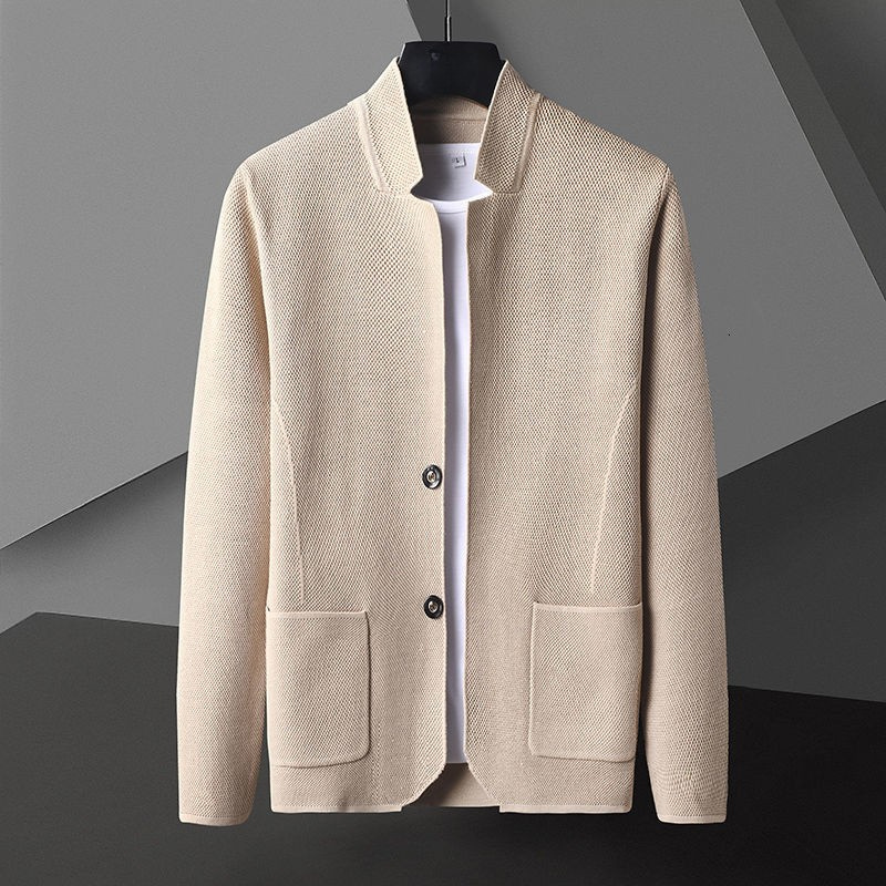 Enhanced Product Title: "Stylische Lässige Jacke für Herren – Bequeme Freizeitjacke aus hochwertigem Material, Ideal für Alltag und Outdoor-Aktivitäten" 

This title includes relevant keywords, specifies the target audience, and highlights the product's f