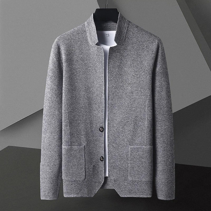 Enhanced Product Title: "Stylische Lässige Jacke für Herren – Bequeme Freizeitjacke aus hochwertigem Material, Ideal für Alltag und Outdoor-Aktivitäten" 

This title includes relevant keywords, specifies the target audience, and highlights the product's f