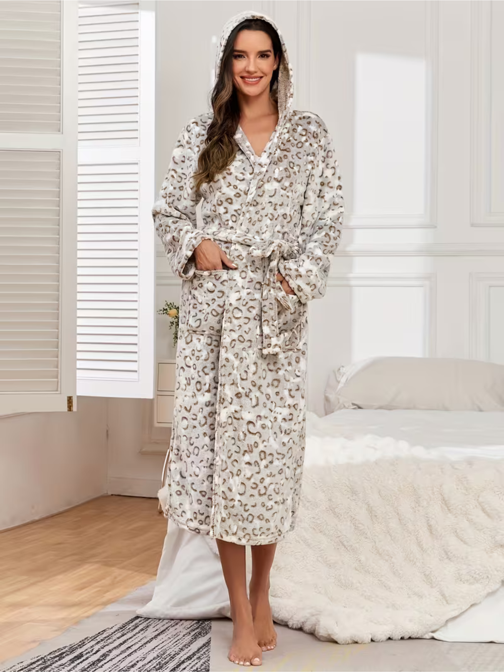 Women's Fleece Bathrobe – Leopard Print, Hooded & Adjustable Belt
