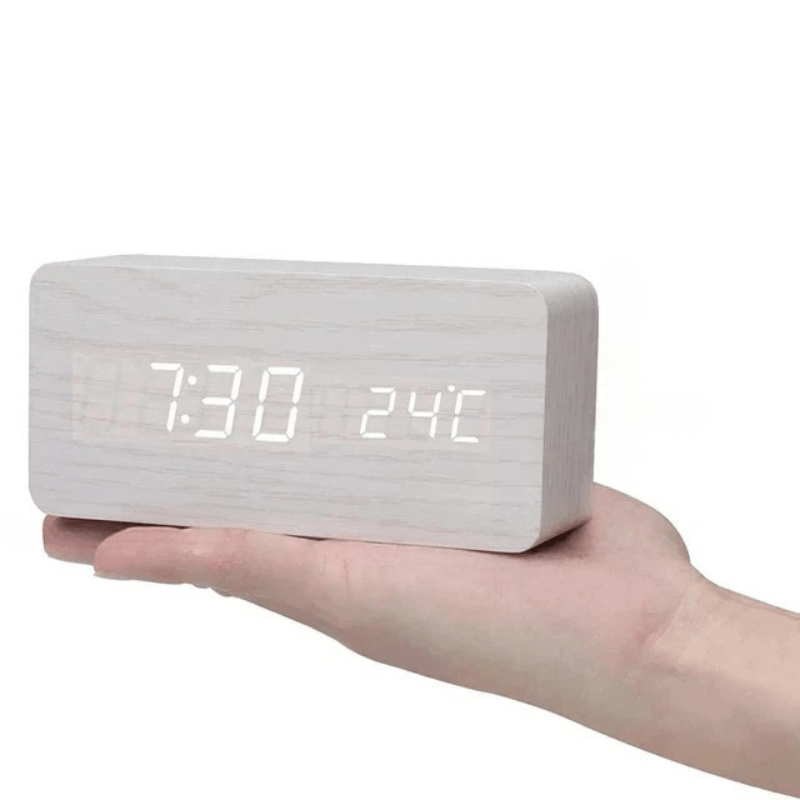Voice-Activated LED Wooden Clock – Time & Temperature Display, USB or Battery & Auto Shut-Off
