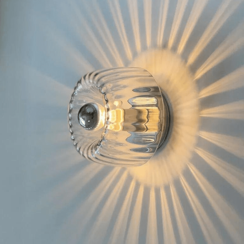 Nordic Glow – Scandinavian Bauhaus Wall Lamp