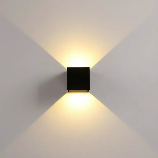 Wall Light – Motion Sensor, Rechargeable & LED Cube
