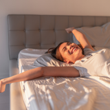 GlowRise – Natural Wake-Up Light Radio Alarm Clock