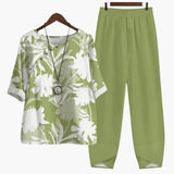 Women's Two-Piece Set – Floral, Short-Sleeve Top & Straight-Leg Pants