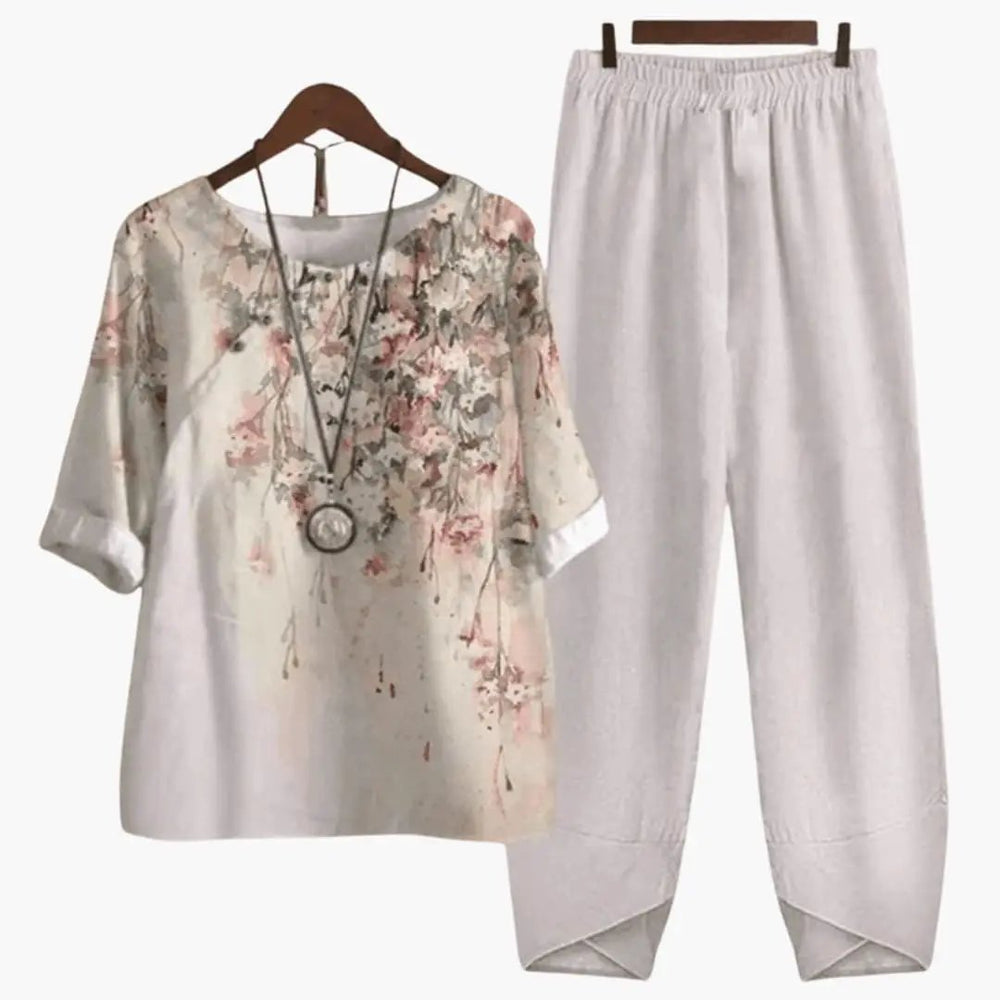 Women's Two-Piece Set – Floral, Short-Sleeve Top & Straight-Leg Pants