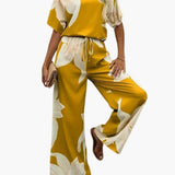 Women's Two-Piece Outfit Set – Floral V-Neck Top & Wide Leg Pants