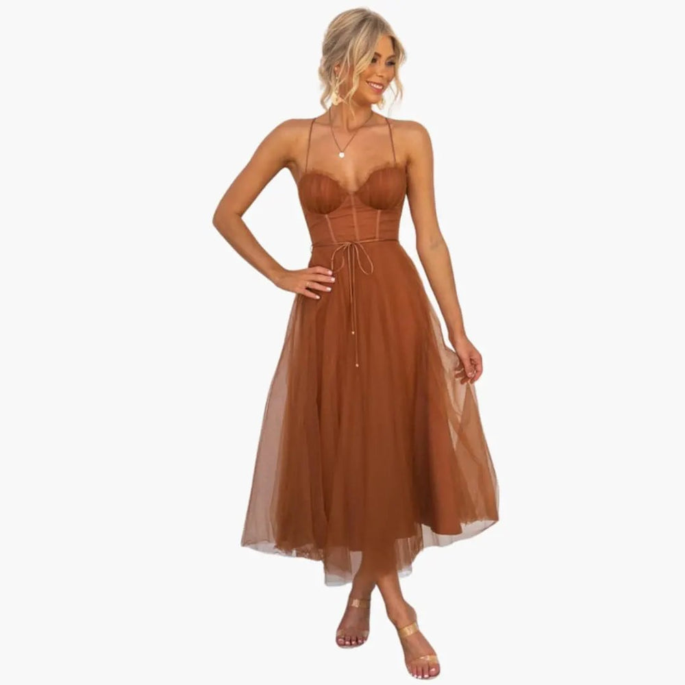 Women's Midi Dress – Strapless Neckline & Layered Tulle Skirt