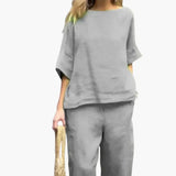 Women's Two-Piece Outfit Set – Summer Crop Top & Cropped Pants