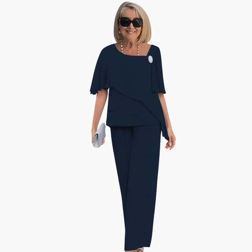 Women's Two-Piece Outfit Set – Short Sleeve Top & Straight Leg Pants
