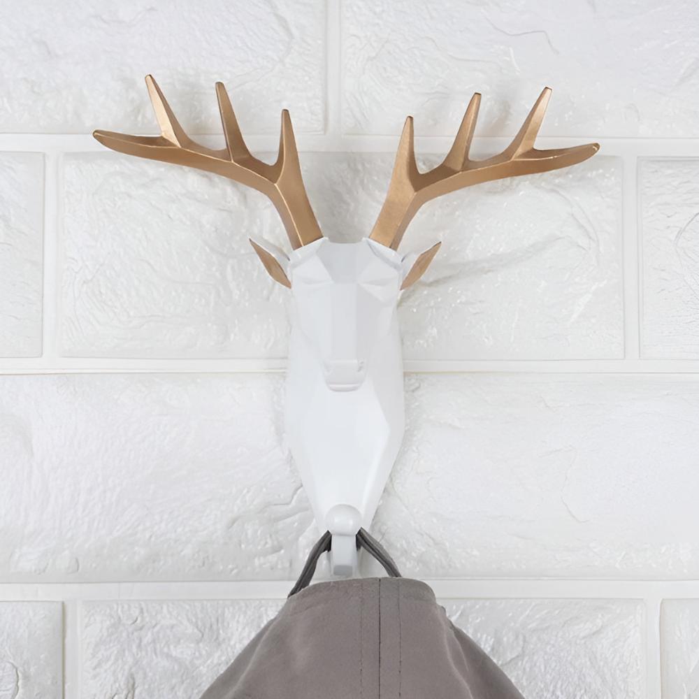 Stylish Animal Head Wall-Mounted Key Holder - Decorative Home Organizer for Keys & Accessories