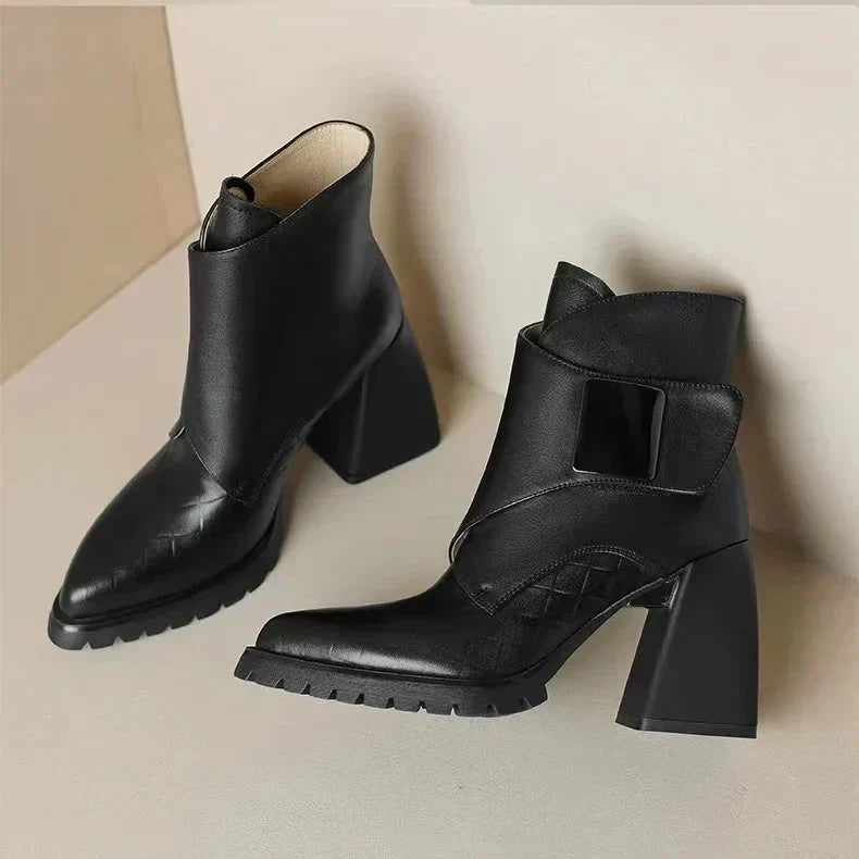 Women's boots, view 5