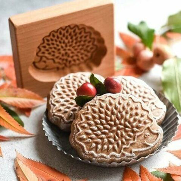 Hand-Carved Wooden Cookie Mold – Non-Stick, 20 Designs & 6–14cm