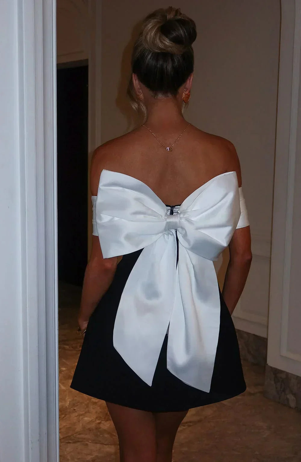 Chic Off-Shoulder Mini Dress with Elegant Back Bow Accent - Perfect for Parties & Special Occasions