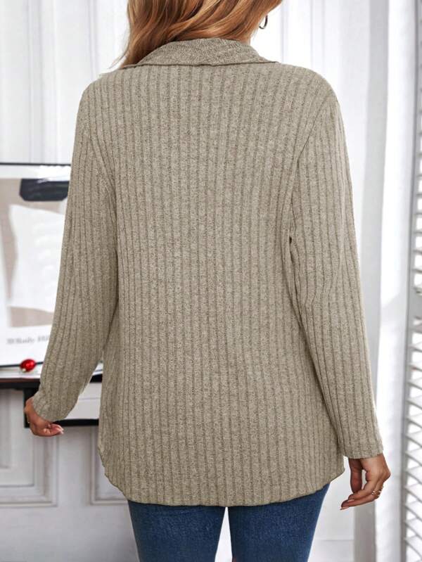 Basic Effortless Top with Long Sleeves - Liora