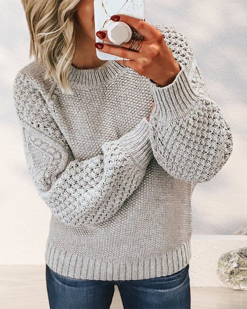 Basic Pullover Sweater - Evelyn