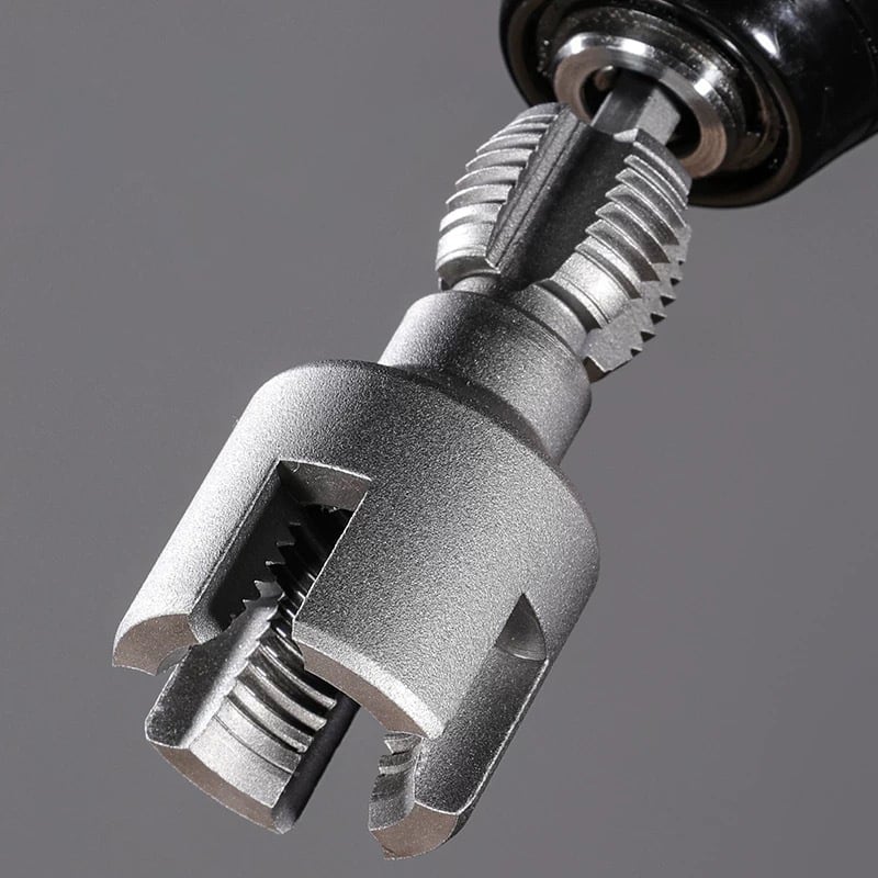 Enhanced Product Title: "Rohrgewindeschneider – Kombi-Werkzeug für Innen- und Außengewinde | Präzise Gewindeschneidtechnik" 

This title includes keywords that improve search visibility while clearly describing the product's features.