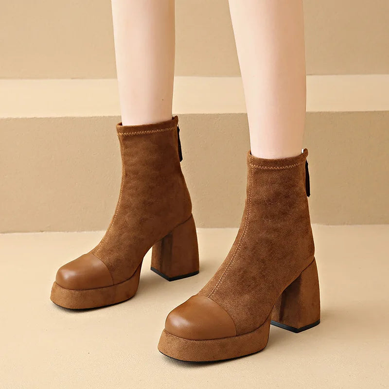 Women's boots, view 2