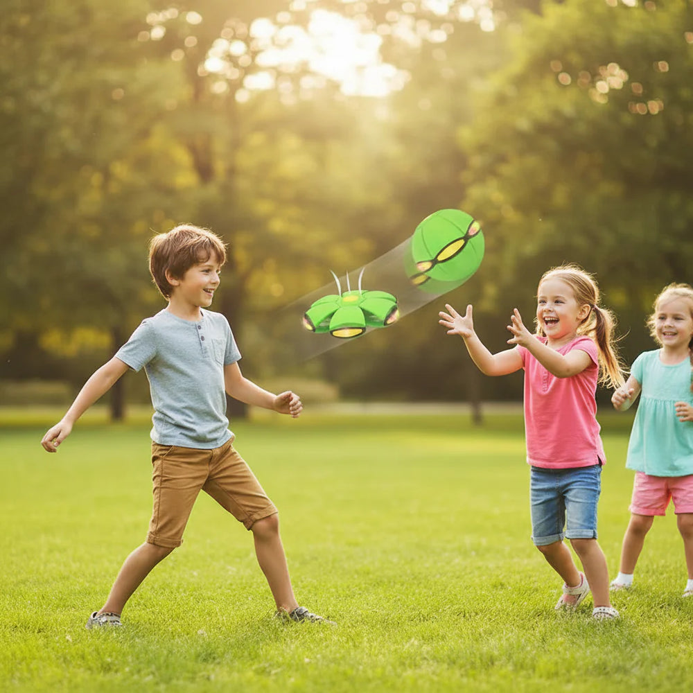 Flying Saucer Light-Up Ball – Deformation Design, Pet-Friendly & Educational Play