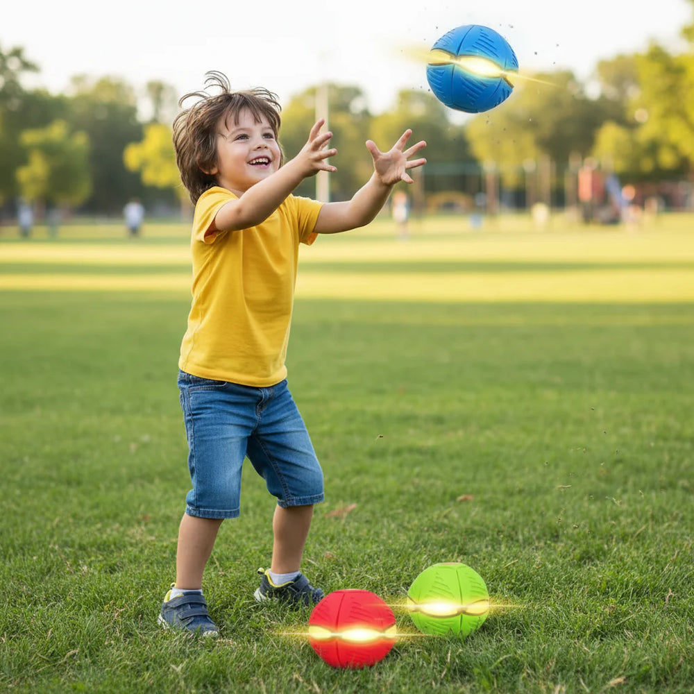 Flying Saucer Light-Up Ball – Deformation Design, Pet-Friendly & Educational Play