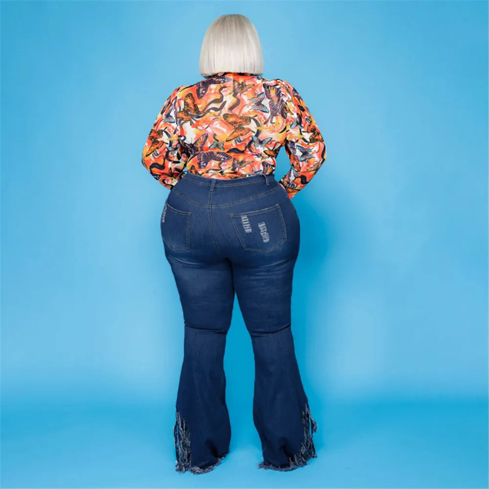 Plus-Size Stretch Flared Jeans for Women - Comfortable & Stylish Denim Trousers