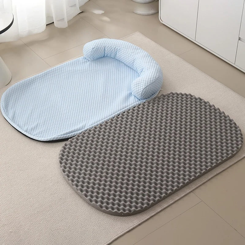 Pet Cooling Mat – Breathable Silk Cover, Machine-Washable & 3 Sizes